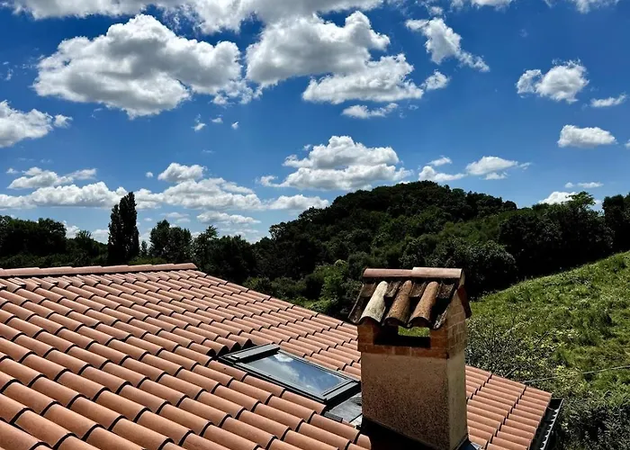 Lariva Apartman *